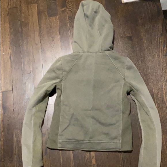 Splendid sweatshirt toggle jacket size small NWT - Picture 4 of 5